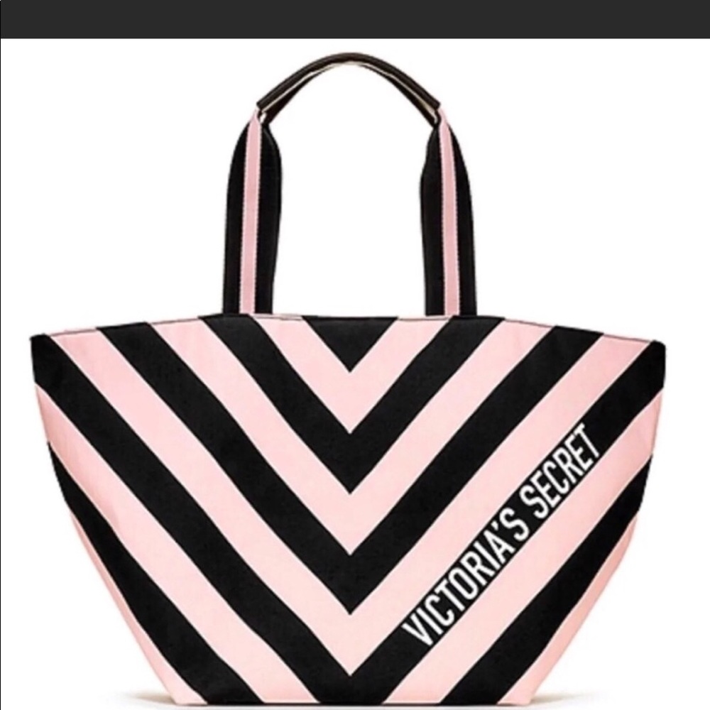 NWT Victoria’s Secret VS Chevron Tote